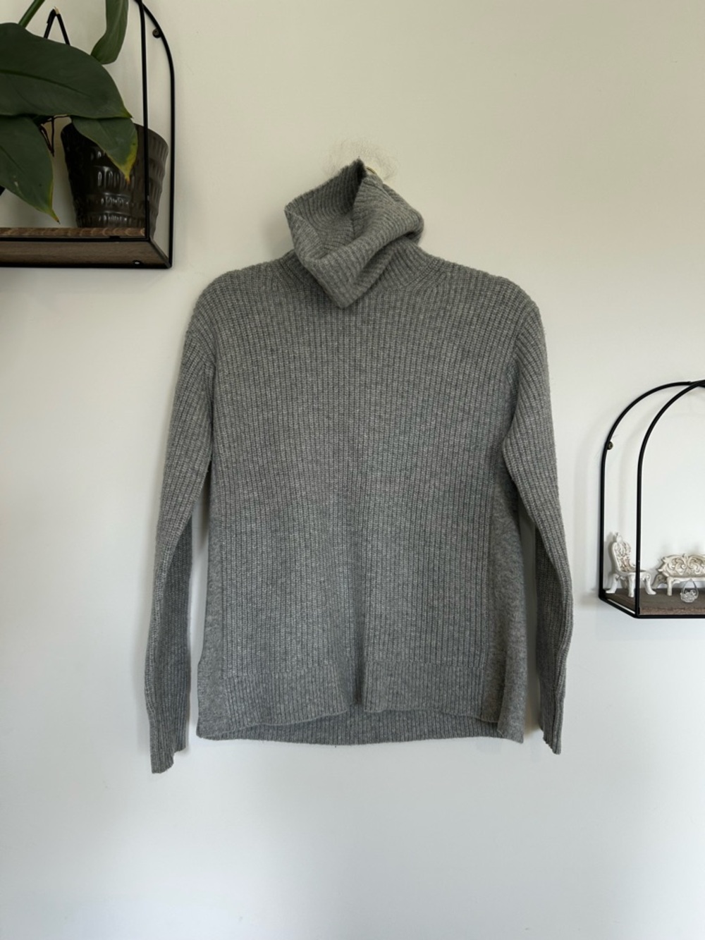 J.Crew Gray Turtleneck Cable Knit Long Sleeve Sweater Size XS